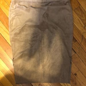 Wilfred Free Aritzia midi skirt
